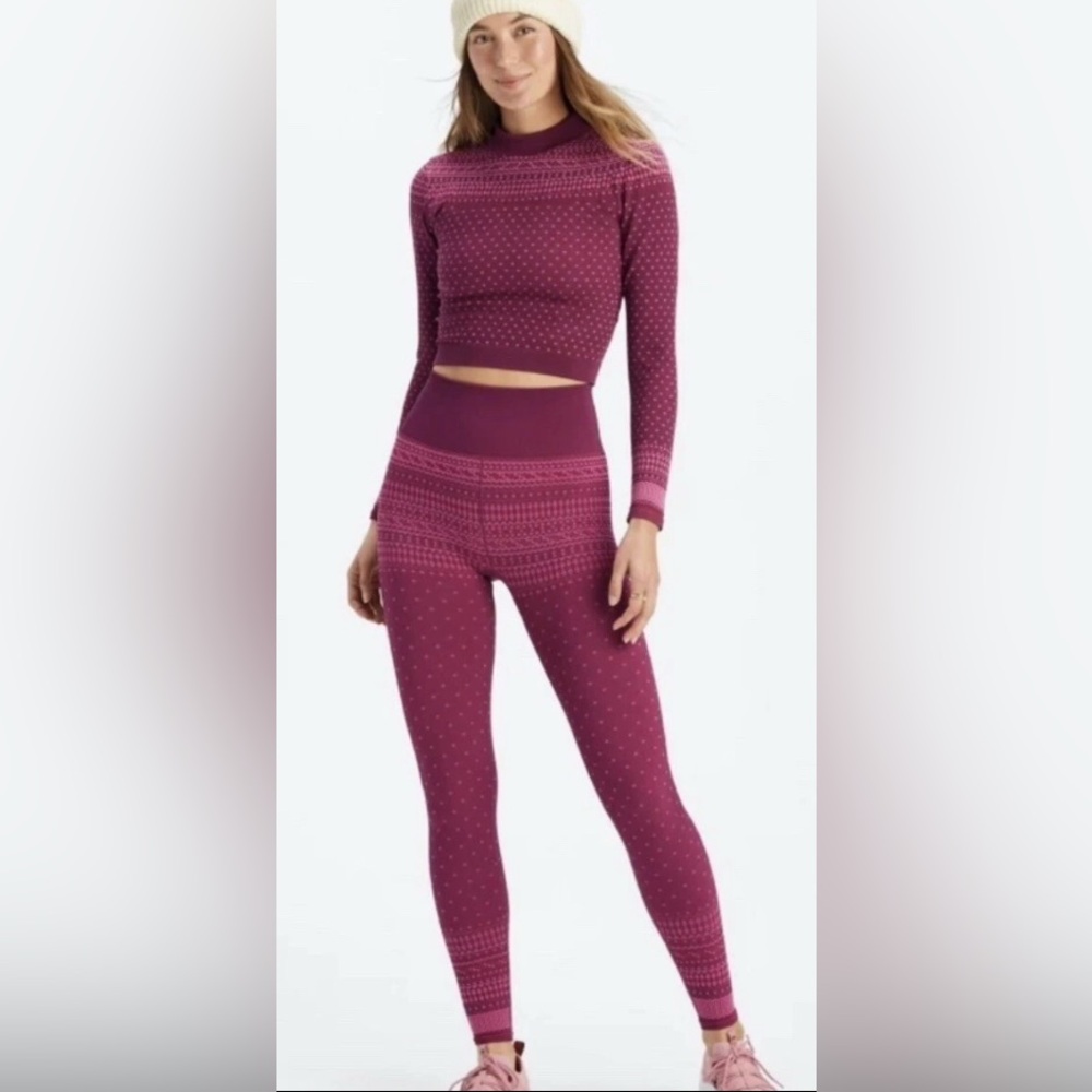 Fabletics Merlot Fair Isle Legging set size Small